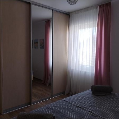 Family Apartment B&B บีโอกราดนาโมรู ภายนอก รูปภาพ